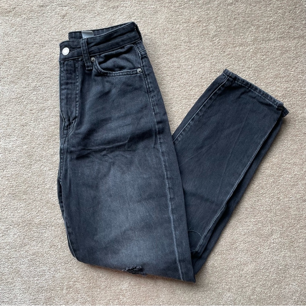 H&M Ultra High Waist Mom Jeans